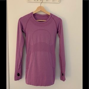 Lululemon athletica swiftlylong sleeve